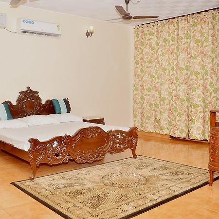 The Oasis Guest House Dimapur Bilik gambar