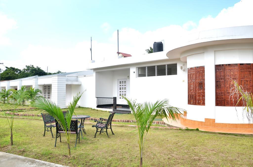 The Oasis Guest House Dimapur Bilik gambar